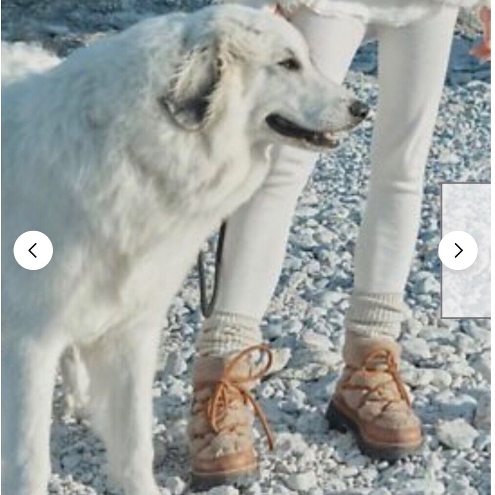 NIB Free People Polar Queen Faux Fur Boots in Tan Size 38, 39